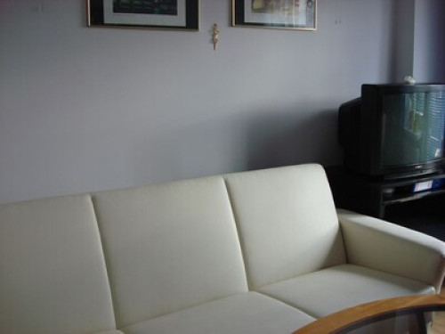 accommodation in a room in the house