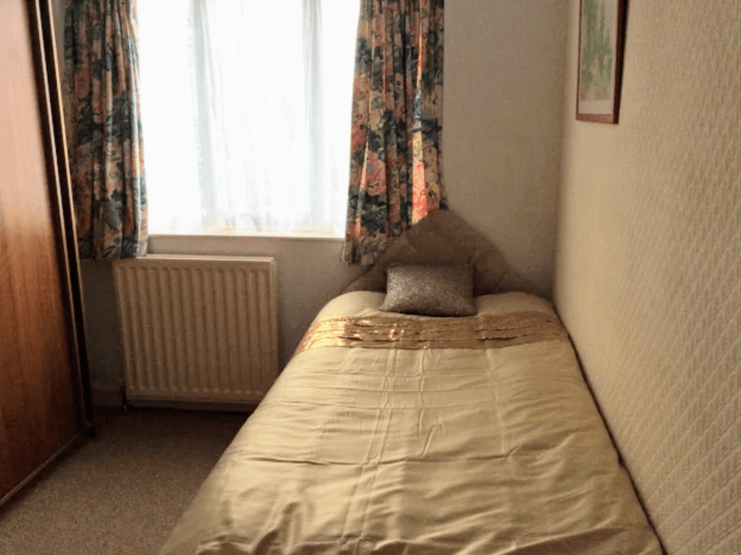 Single Room(Full Room) - 1