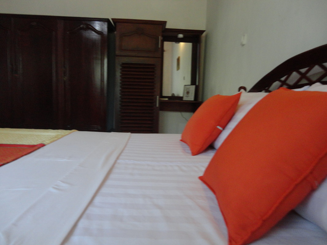 Home Living Unit 1(Full Room) - 1