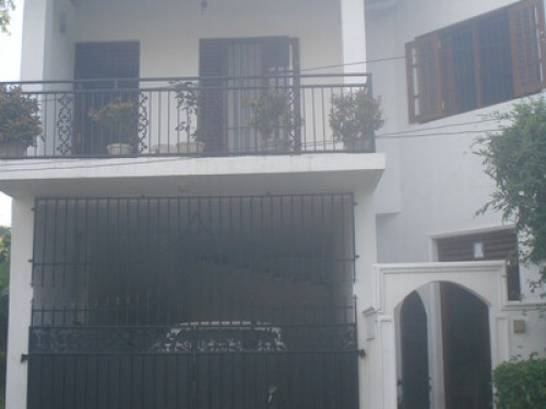 Eliott Villa
