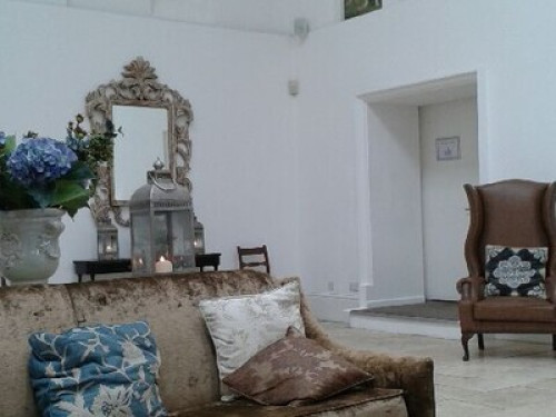 come-and-share-our-lovely-clean-br-birmingham-48412470820240815033348AM