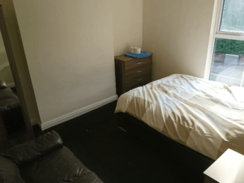 double-rooms-near-erdington-station-birmingham-192019753820240815033507AM