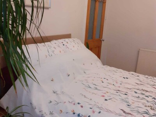a-guaranteed-warm-welcome-birmingham-147070747920240815033537AM