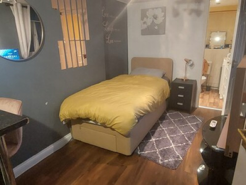 A'MARIE GUEST HOUSE 