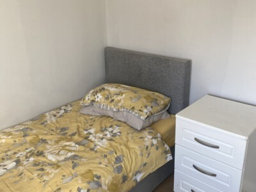 Triple room shared occupancy  - Gallery - 15