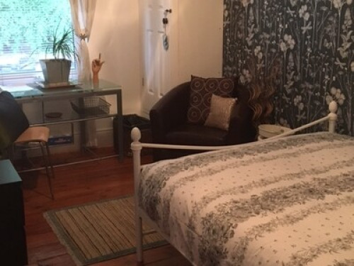 happy-caring-hosts-nottinghamshire-nottingham-50396659920240815034522AM