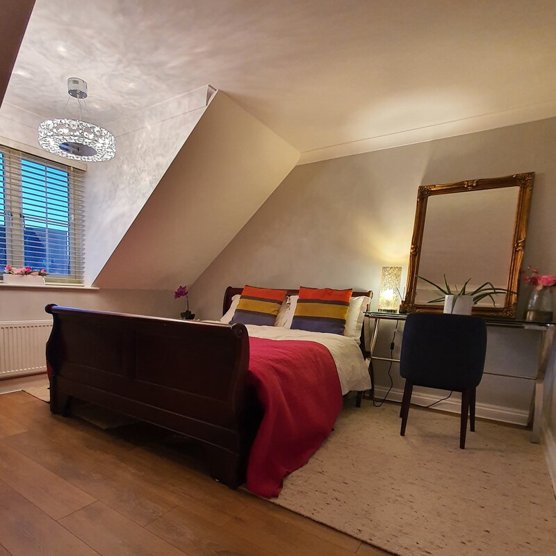Eclectic Room (Full Room) - 1