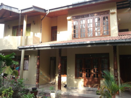 Friendly outdoors family in srilank