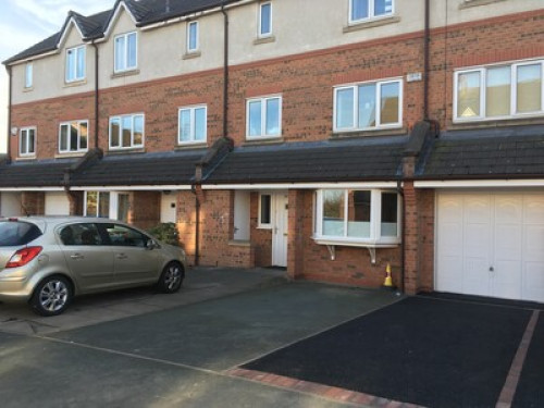 Comfort close to city centre & uni