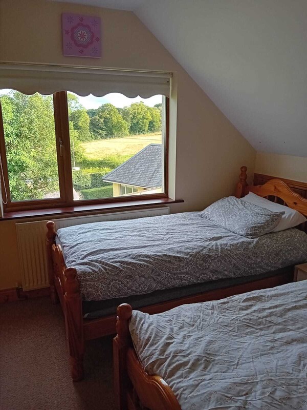 Single/Twin Room (Upstairs) Not En-Suite.(Full Room) - 1