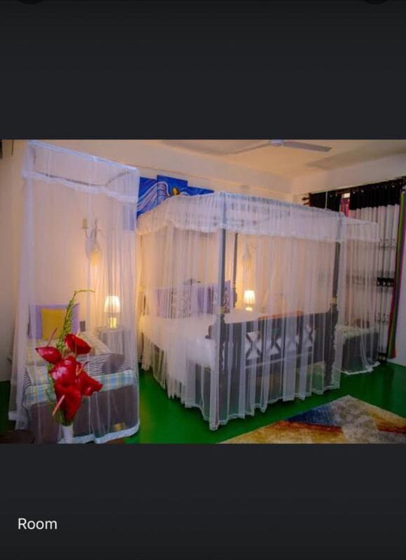Standard Triple Room With Balcony(Single Bed) - Abundia Homestay Unawatuna - Gallery - 1