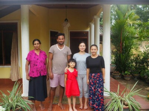 Friendly family in Balapitiya SL