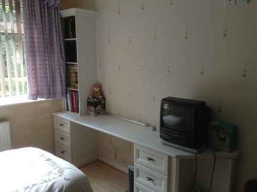 luxury-spacious-home-sheffield-3716994520240815040221AM