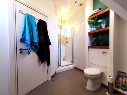 room-in-grade-ii-listed-mansion-liverpool-197319571420240815041208AM