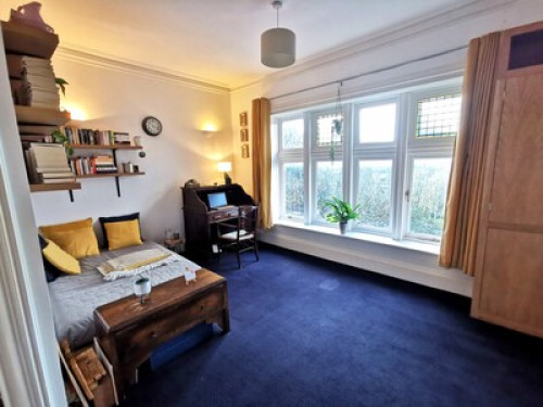 Room in Grade II listed mansion