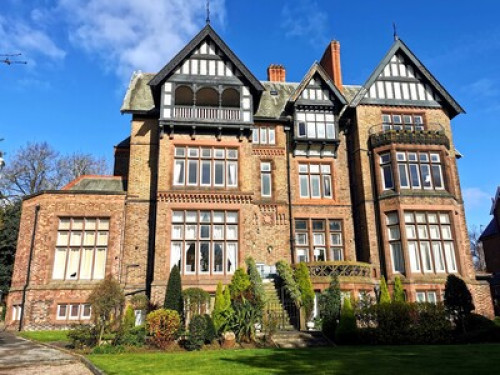 room-in-grade-ii-listed-mansion-liverpool-94109114120240815041209AM