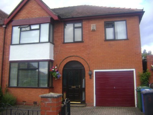 Experienced hosters in Cheshire