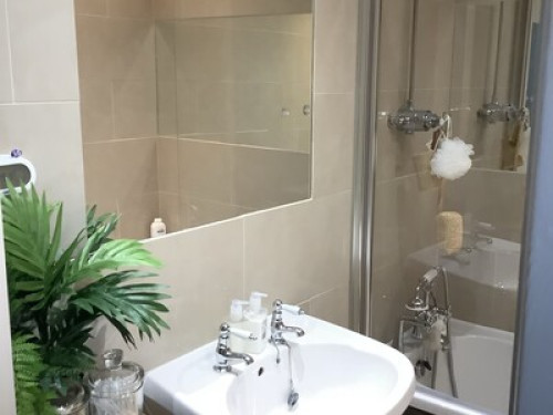 Stylish double room in Swords - Gallery - 8
