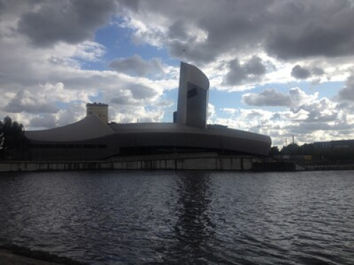 welcoming-warm-and-friendly-home-manchester-120184537120240815042152AM