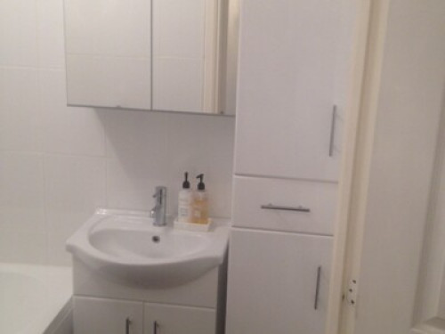 welcoming-warm-and-friendly-home-manchester-99612861420240815042131AM