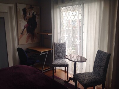 Self contained en suit bedroom