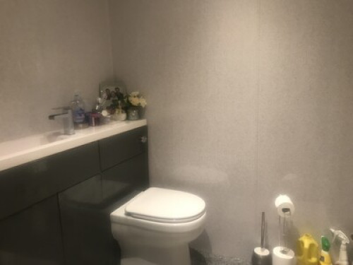 lovely-family-home-manchester-186087425420240815042254AM