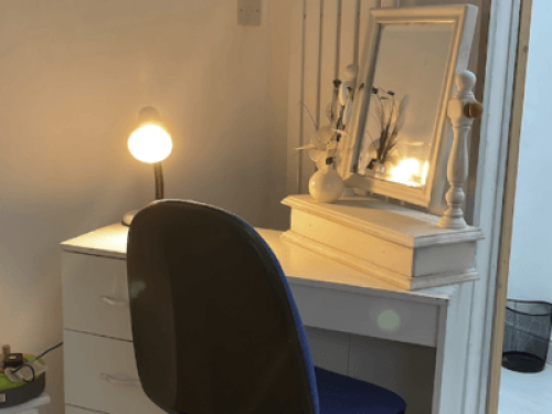 lovely-family-home-manchester-66549690020240815042255AM