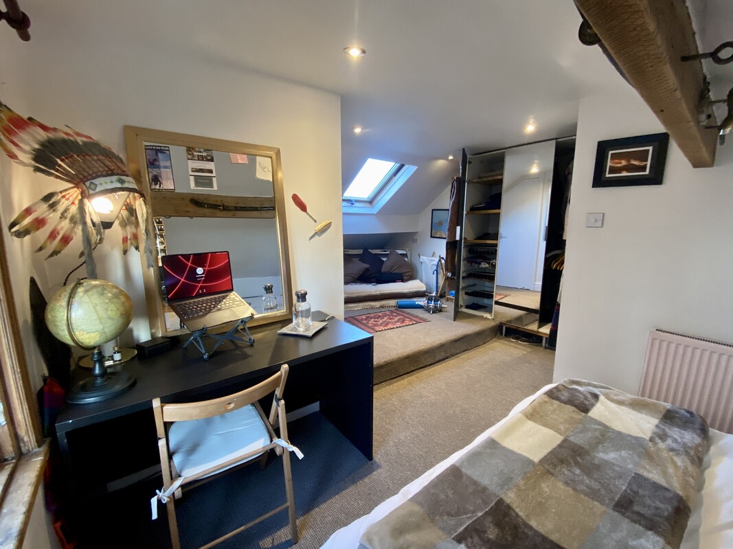 Room 4(Single Bed) - 1