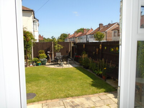 tea-in-liverpool-quiet-en-suite-liverpool-134254108320240815042646AM