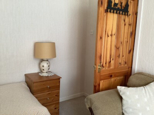 Baby bedsit