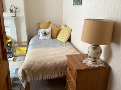baby-bedsit-manchester-2278671920240815042944AM