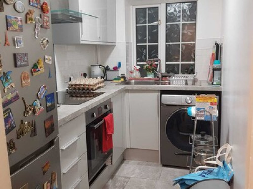 Room to rent in a 3 bed house  - Gallery - 13