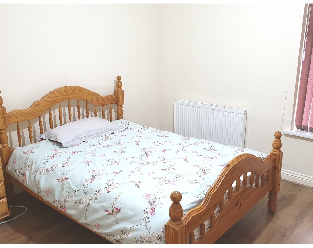 Cosy Spacious Double Room In Bradford(Full Room) - 1