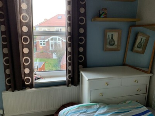 Airy attic room with posh bathroom - Gallery - 35