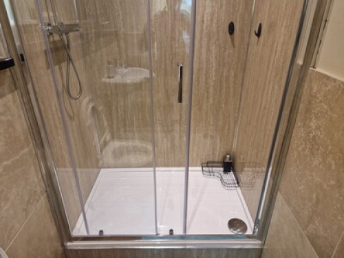 Double Room Ensuite Room