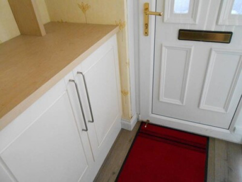village-terrace-house-nearby-glasgow-101067884220240815044611AM