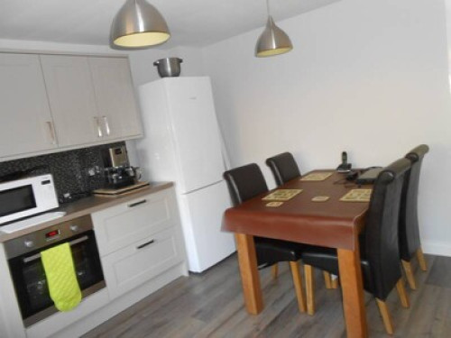 village-terrace-house-nearby-glasgow-115914027620240815044612AM