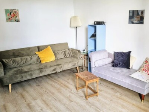 Bright & cosy room in vibrant area - Gallery - 10