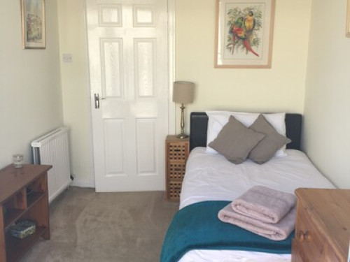 home-from-home-happy-house-edinburgh-116836919420240815044636AM
