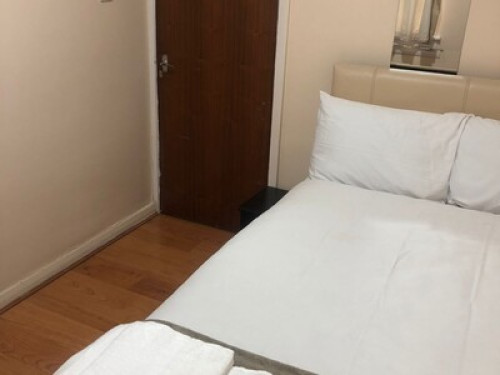 large-double-rooms-in-a-family-home-edinburgh-31783251420240815044658AM