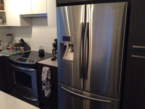 meters-from-transit-coquitlam-22937245320240815044805AM