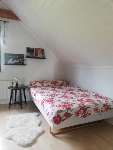 Cosy Room in Gothenburg - Gallery - 9