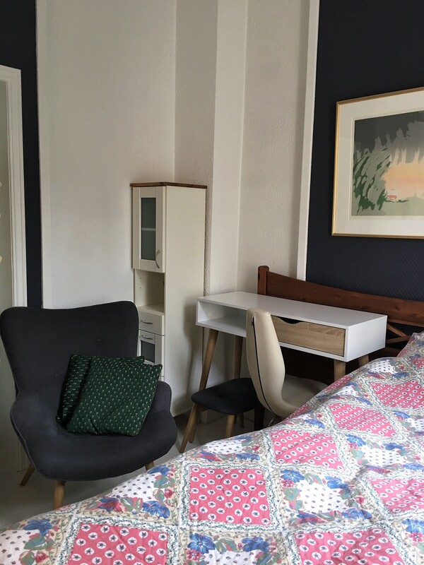 A Nice Room With A Single Bed.(Full Room) - 1