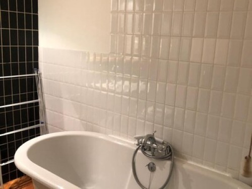 spacious-room-with-private-bathroom-birmingham-211106679820240815062744AM