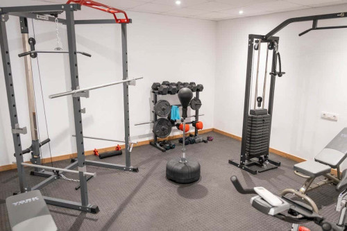 Mordern Villa - Ca Nostra