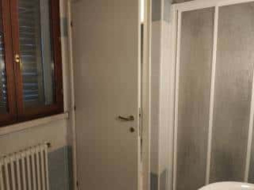 Quadrilocale via Emilia Santo Stefano 56, Centro Storico, Reggio Emilia