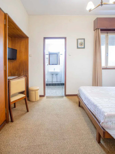 Room for rent in São João da Madeira - Room 209 - Gallery - 6