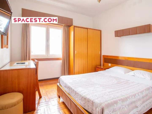 Room for rent in São João da Madeira - Room 302 - Gallery - 8