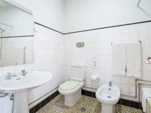 Room for rent in São João da Madeira - Room 304