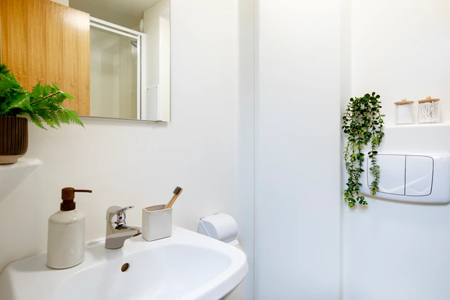 Medium Standard Double En-Suite - 3